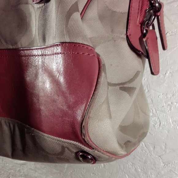 Coach Handbag - Picture 6 of 10